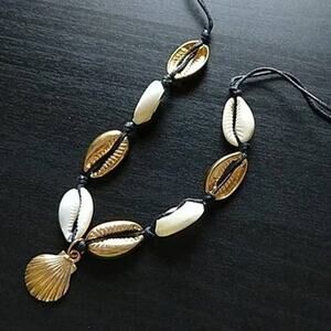 Gold Seashells Anklet Bracelet OSFA black cord tie closure half shells clam